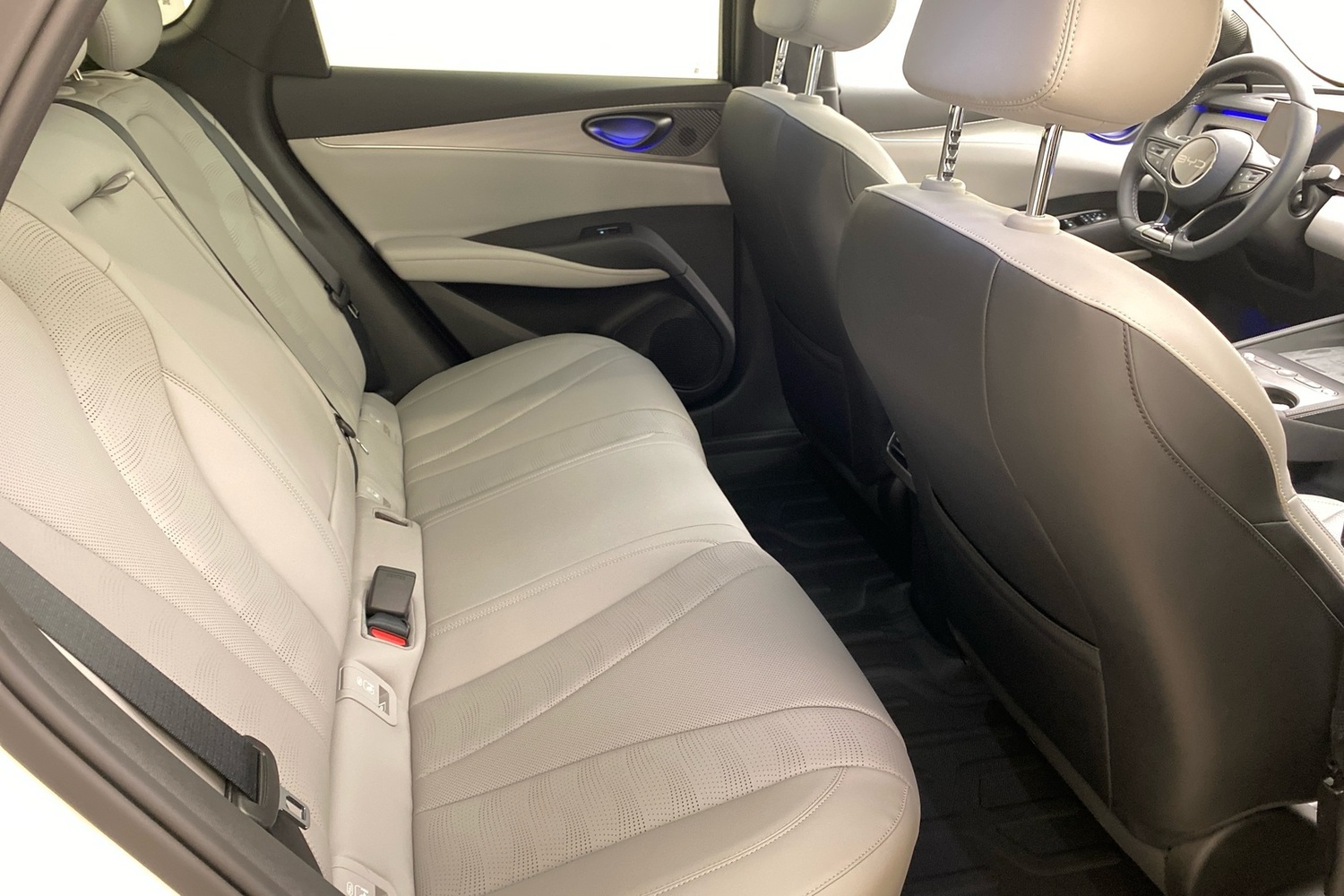 BYD Seal 6 DM-i vaihtoauto