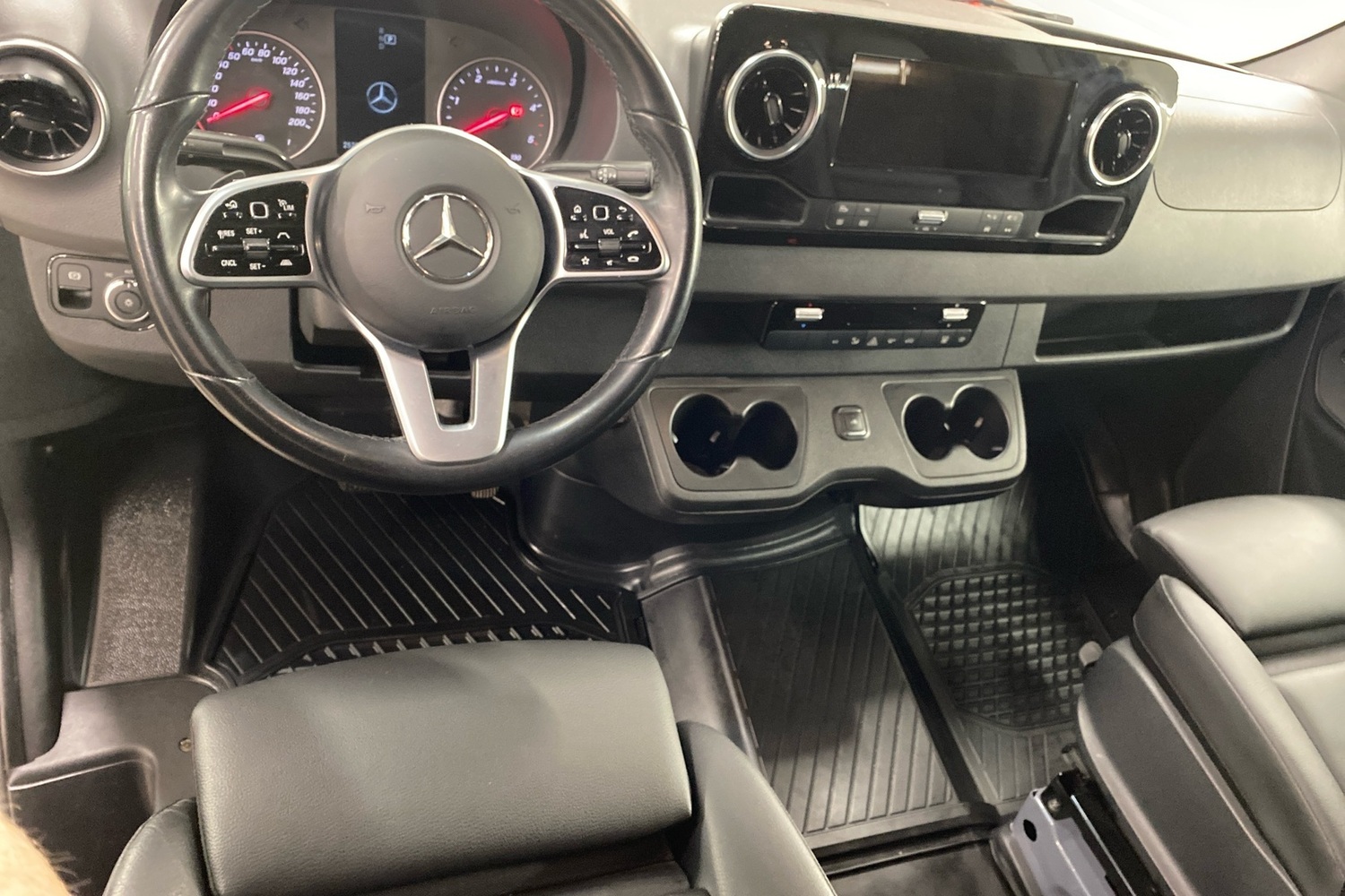Mercedes-Benz Sprinter vaihtoauto