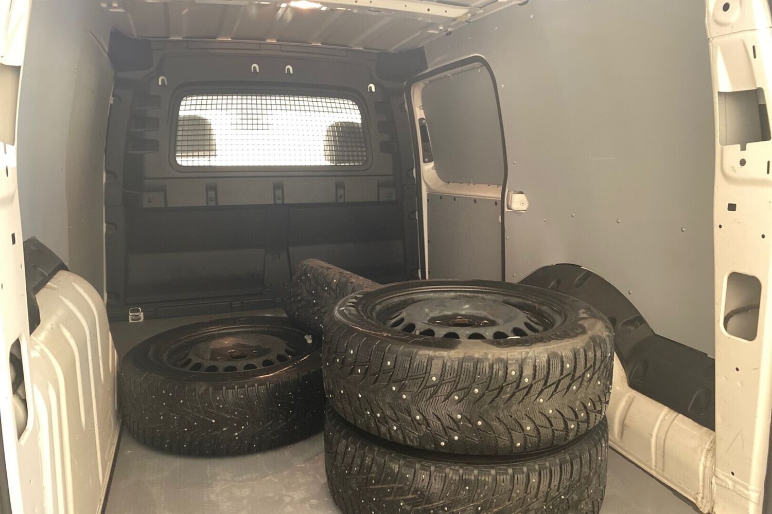 Volkswagen Caddy vaihtoauto