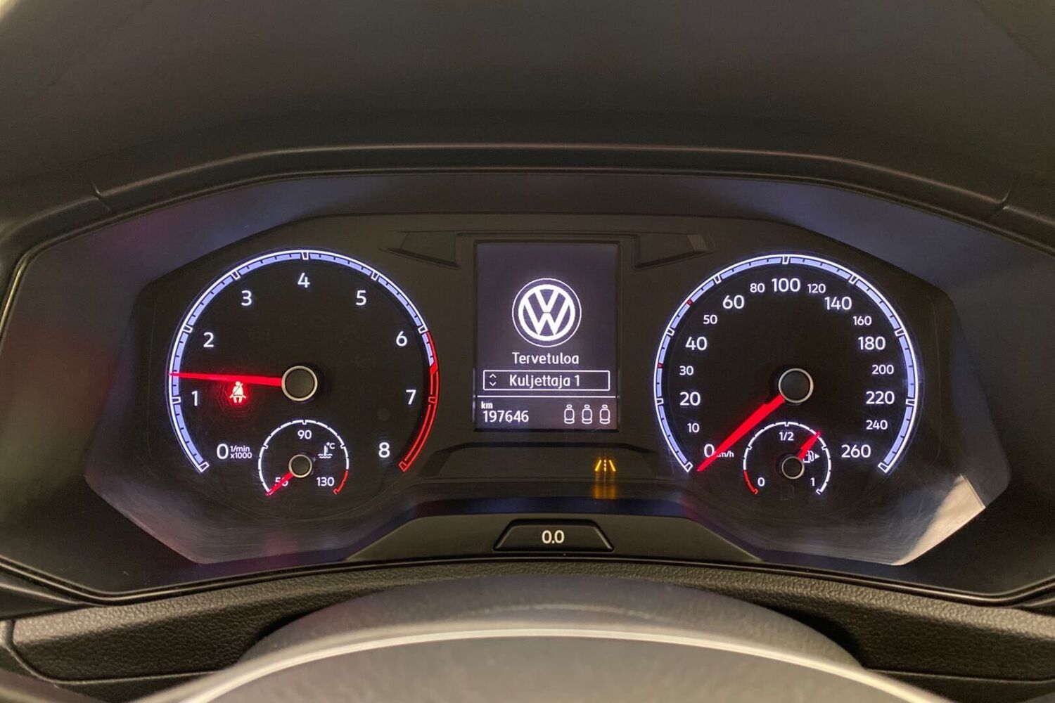 Volkswagen T-Roc vaihtoauto