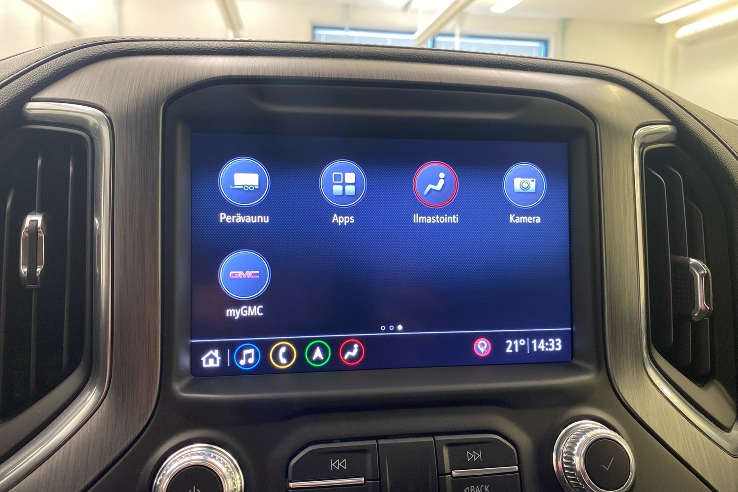 GMC Sierra vaihtoauto