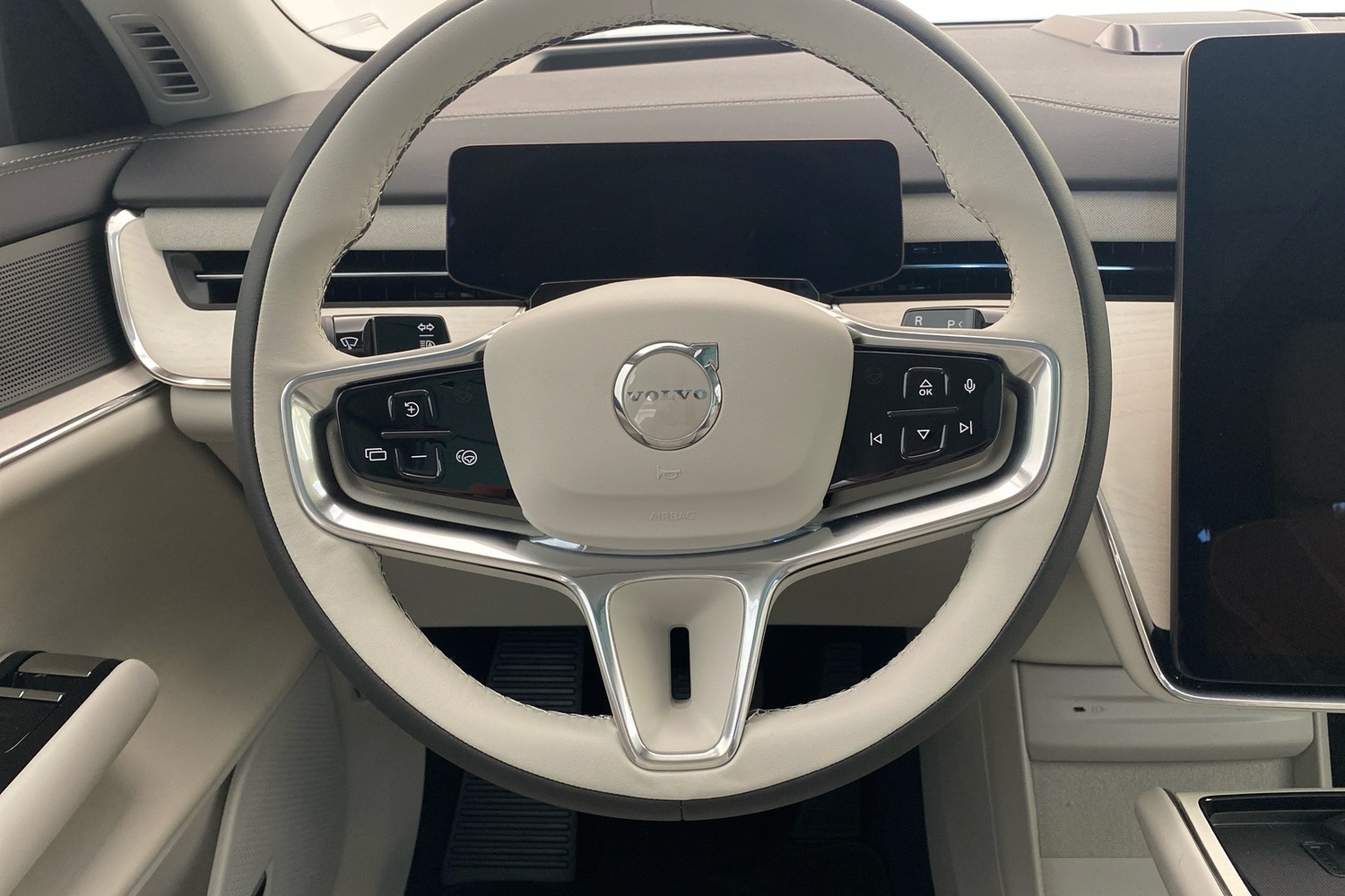Volvo EX90 vaihtoauto