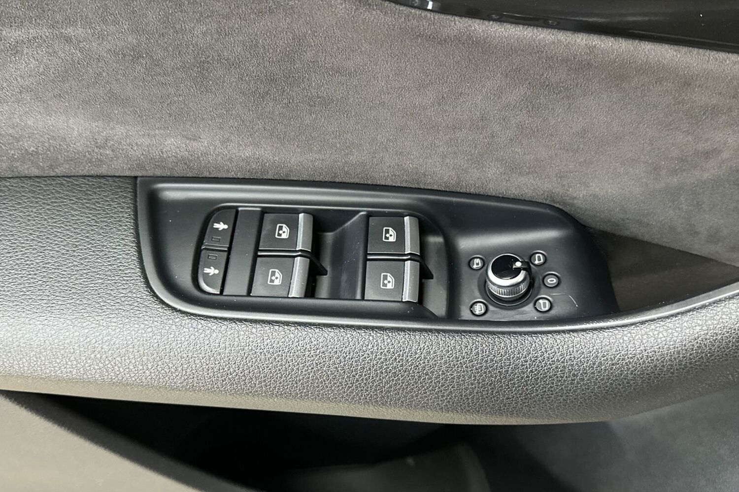 Audi Q7 vaihtoauto