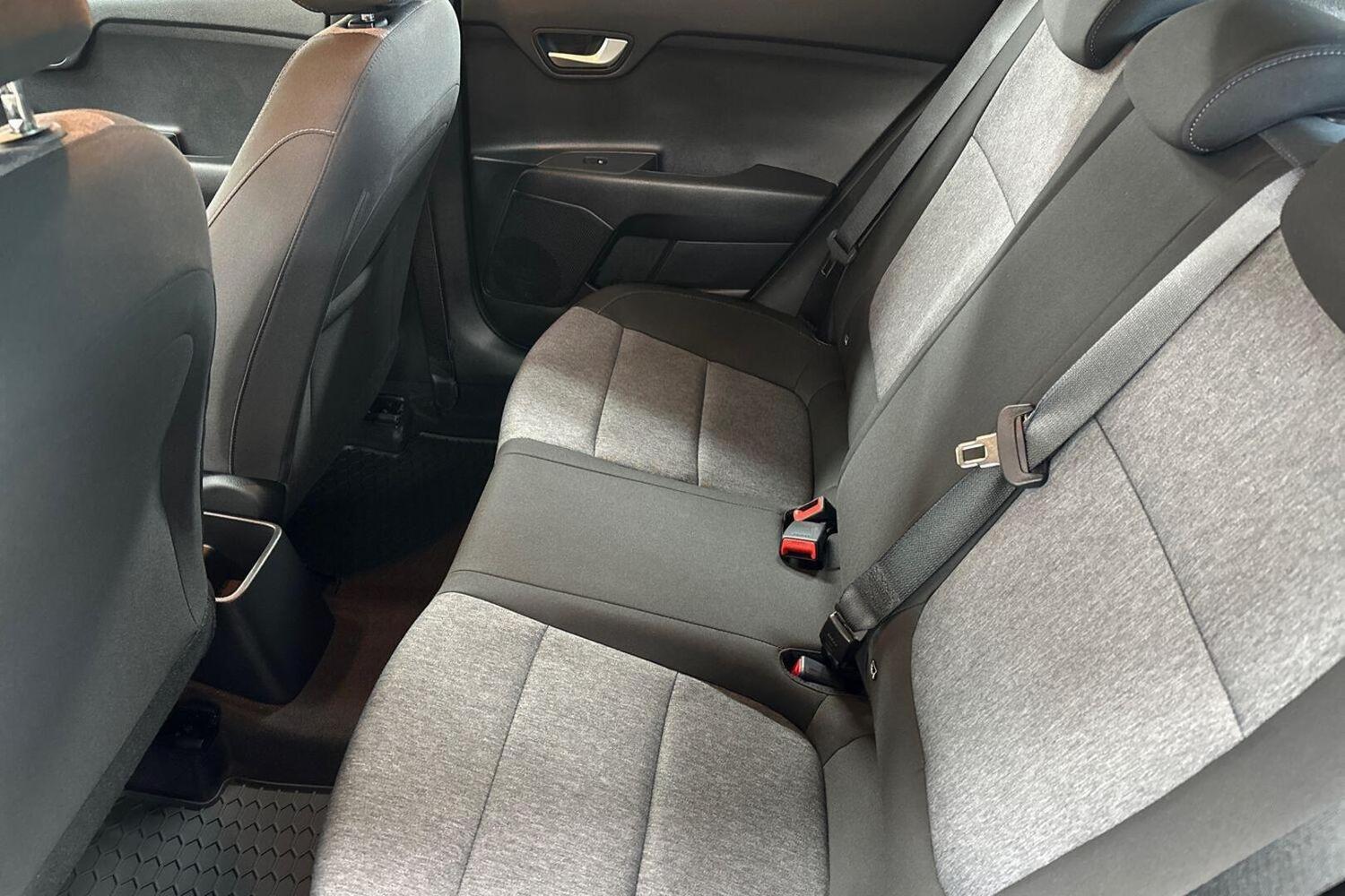 Kia Stonic vaihtoauto
