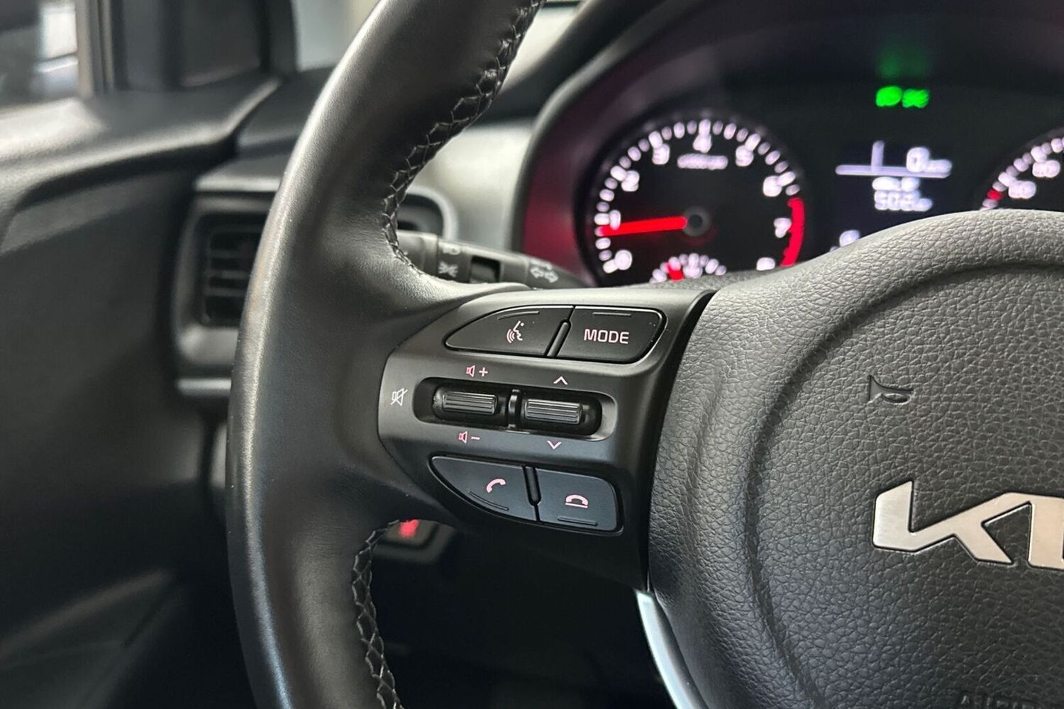 Kia Stonic vaihtoauto