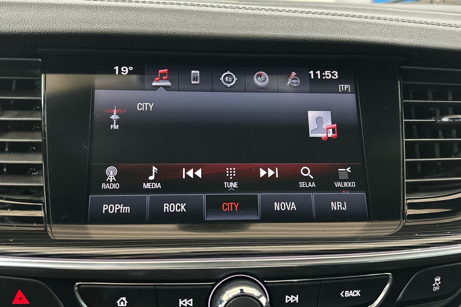 Opel Insignia vaihtoauto