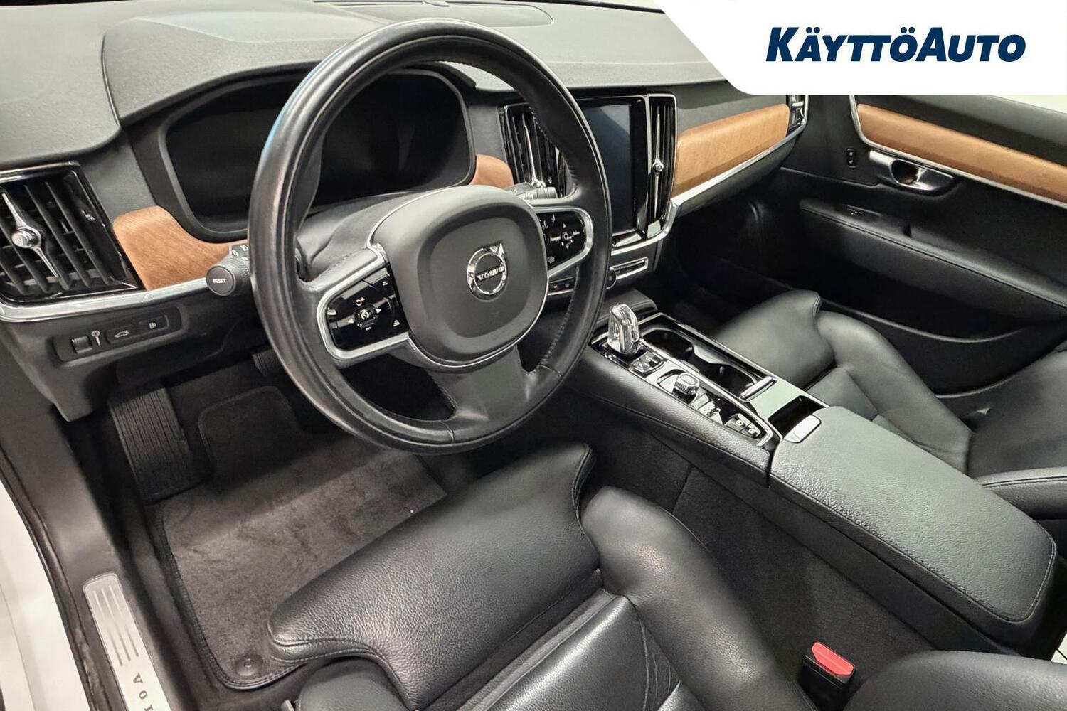 Volvo S90 vaihtoauto