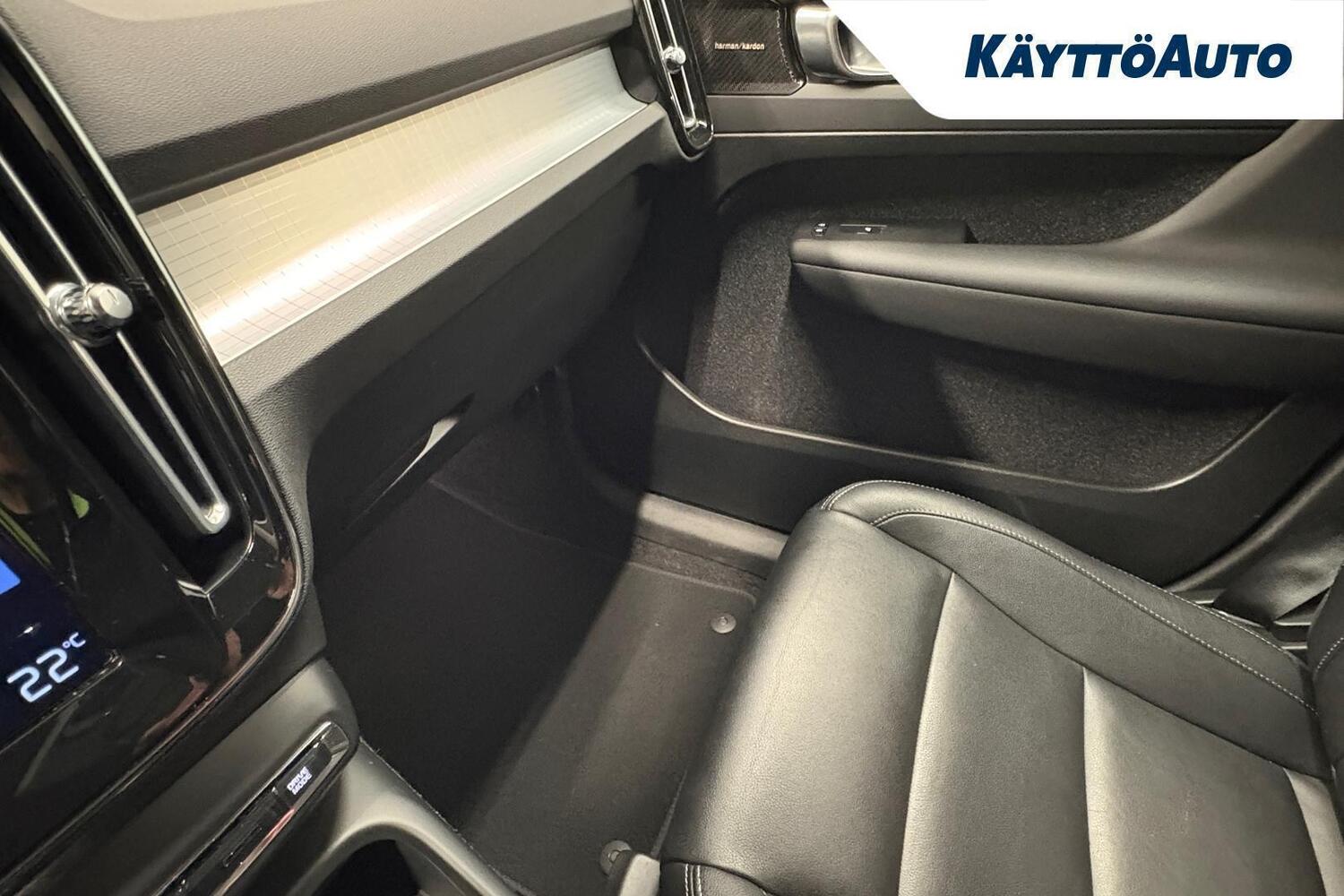 Volvo XC40 vaihtoauto