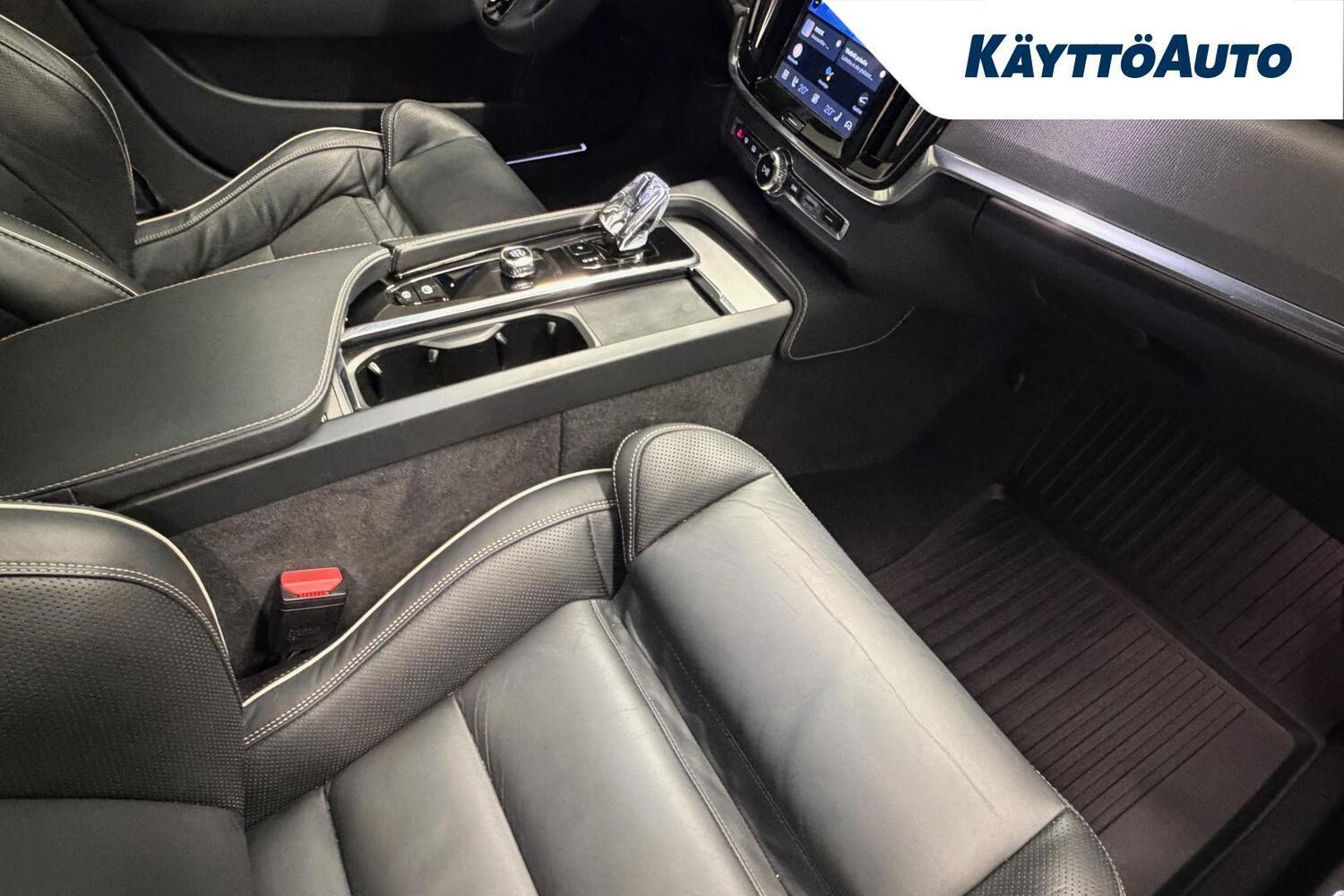 Volvo V90 Cross Country vaihtoauto