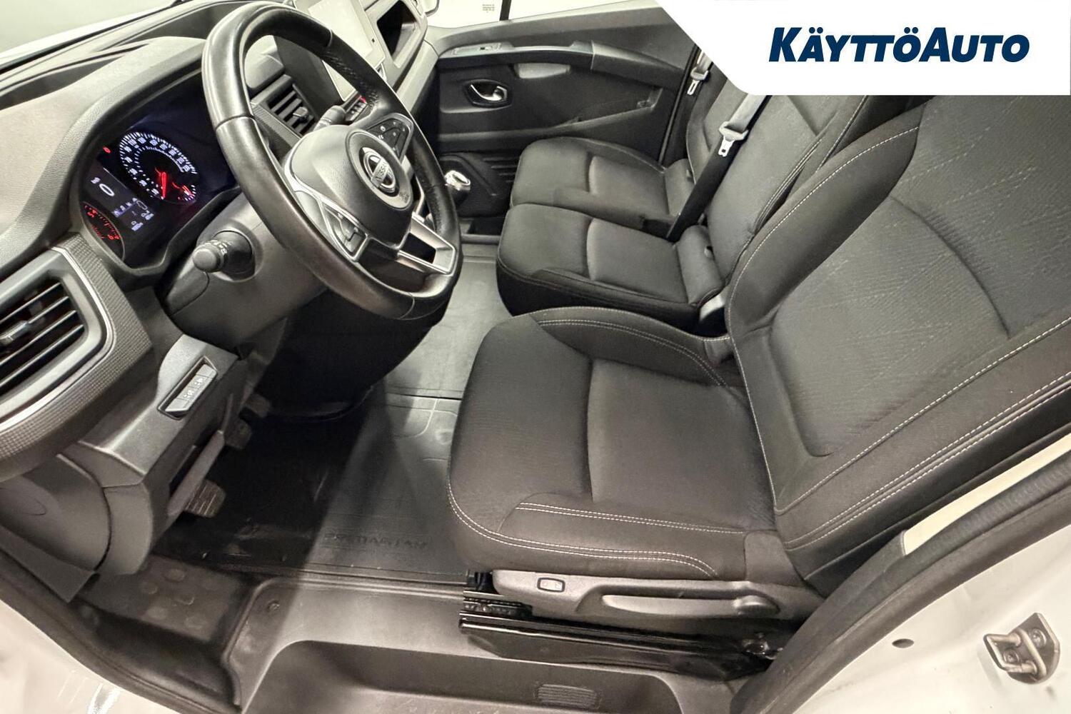 Nissan Primastar vaihtoauto