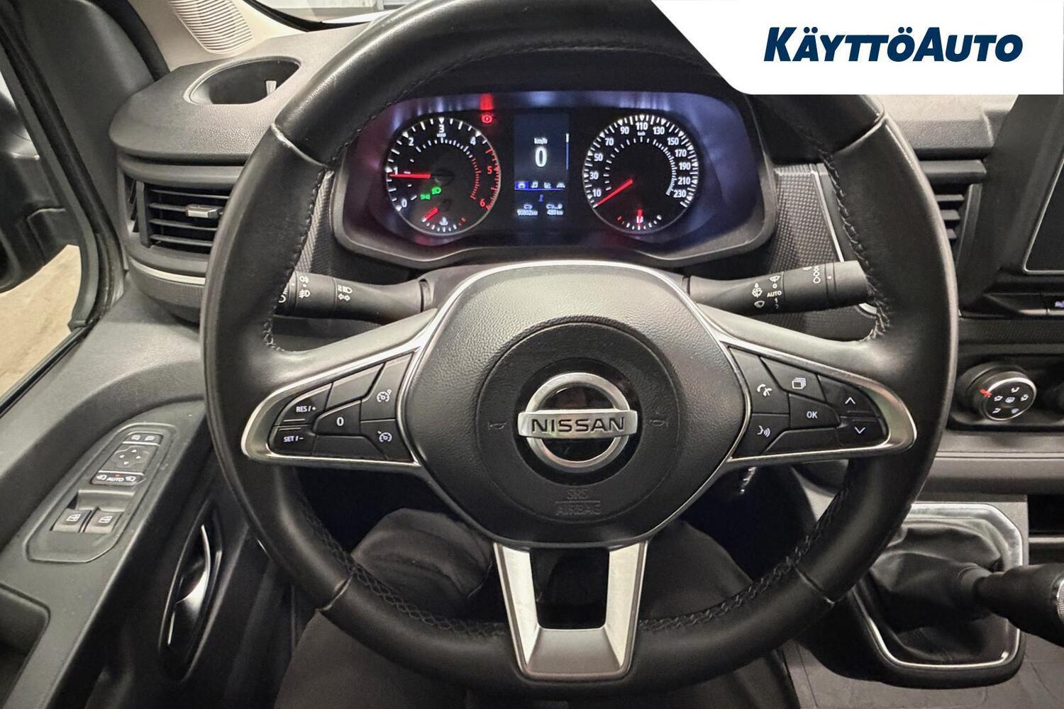 Nissan Primastar vaihtoauto