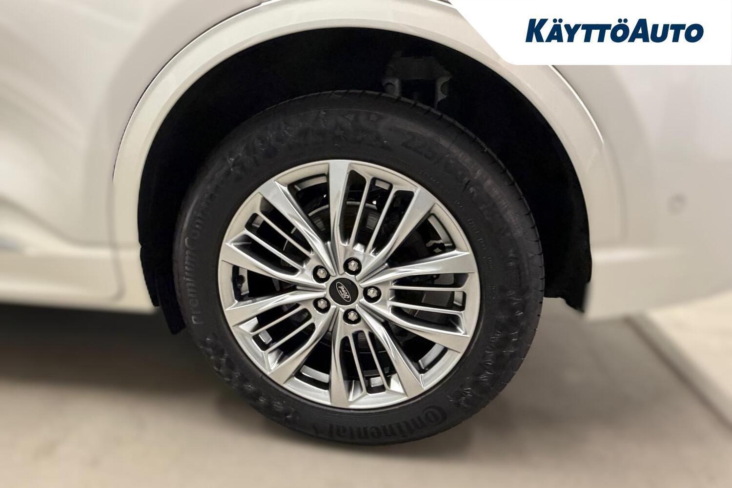Ford Kuga vaihtoauto