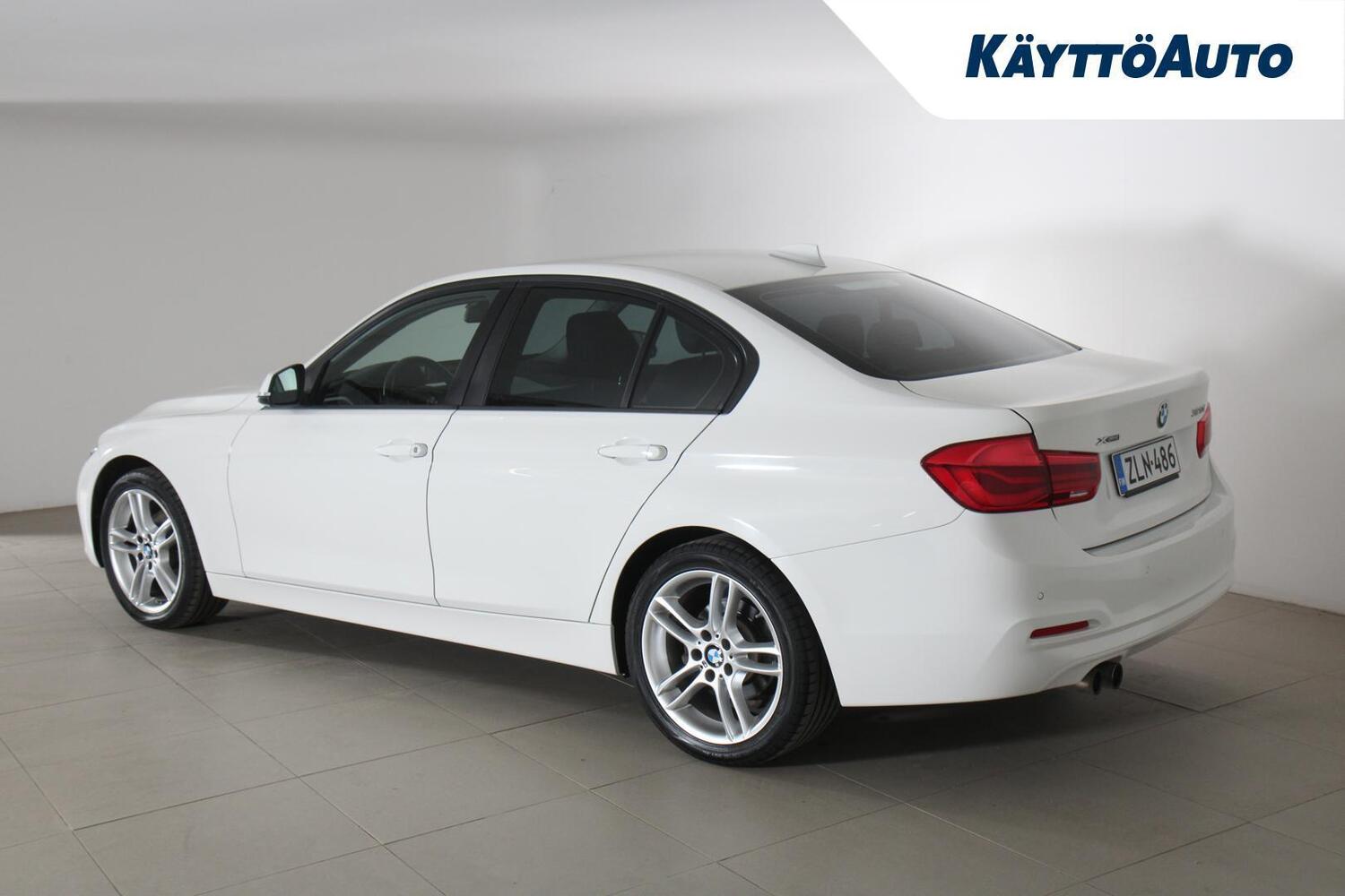 BMW 320 vaihtoauto