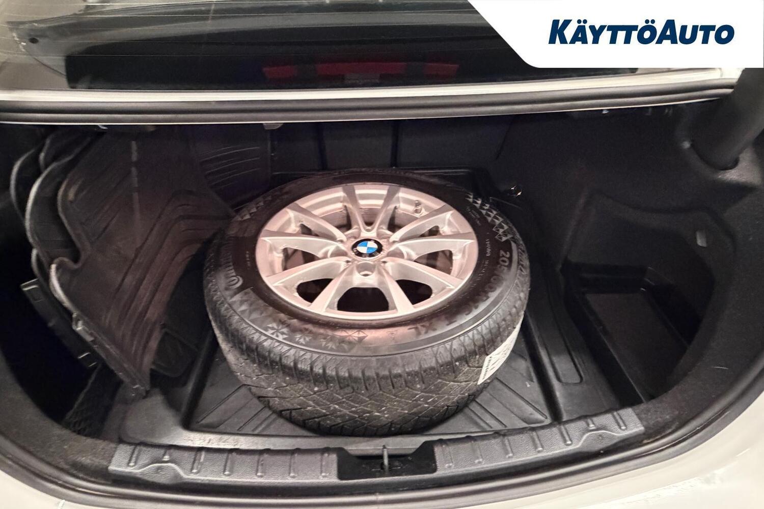 BMW 320 vaihtoauto