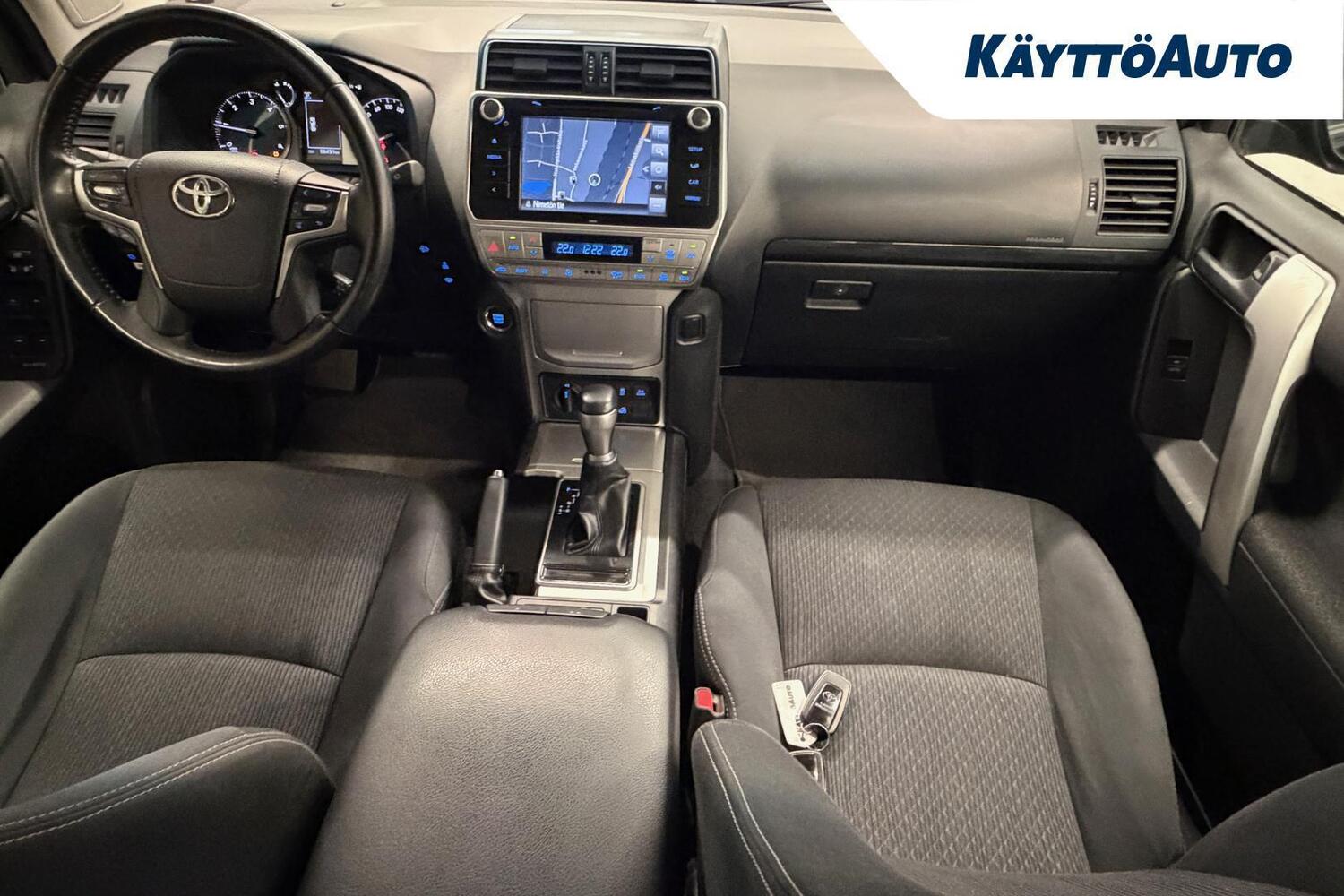 Toyota Land Cruiser vaihtoauto