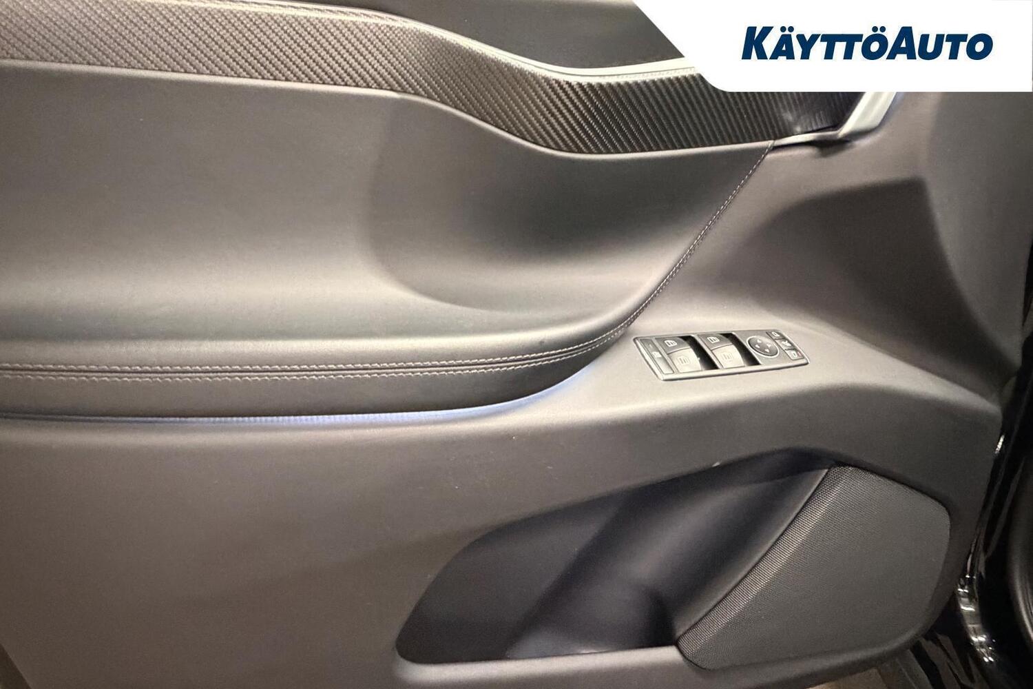 Tesla Model X vaihtoauto