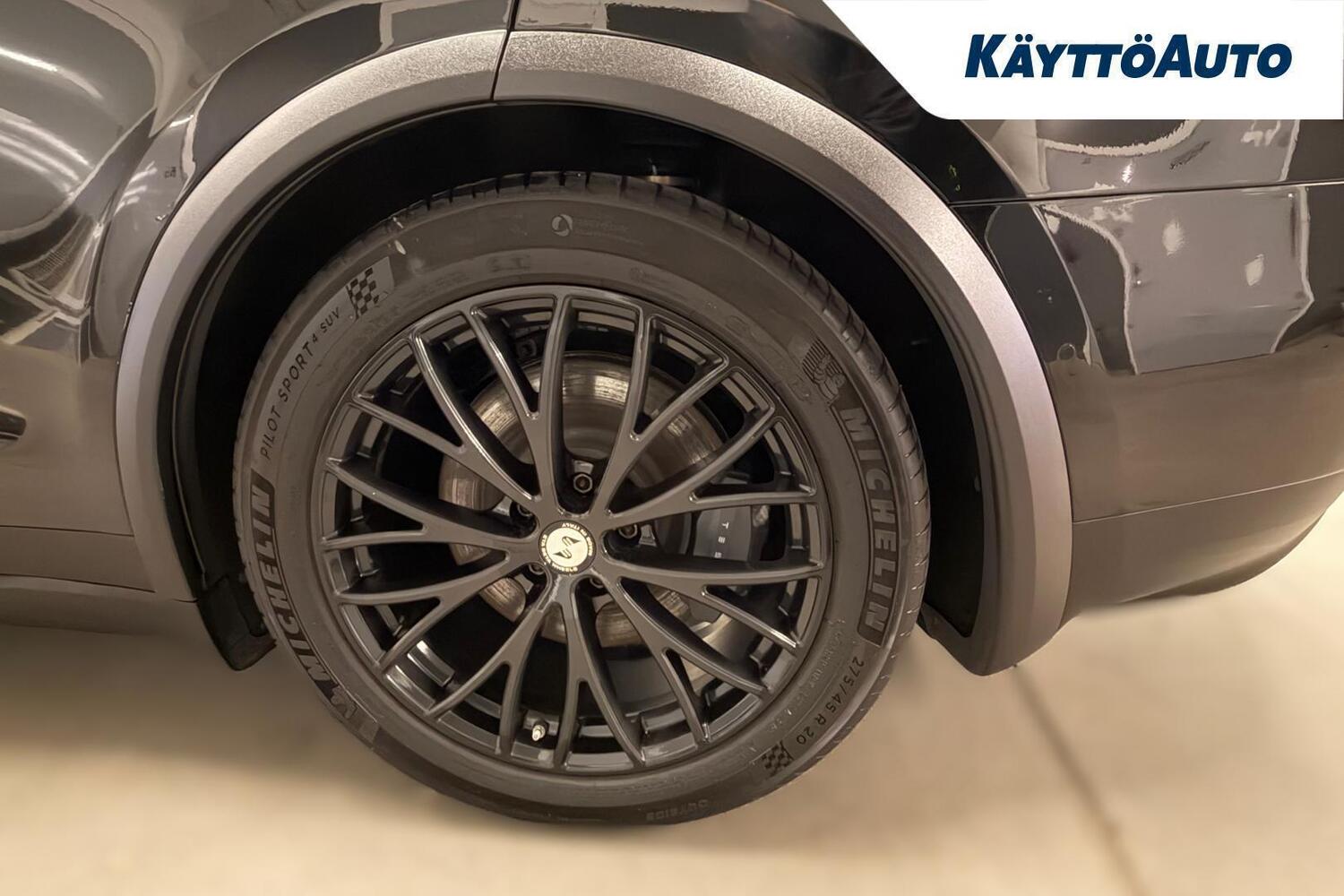 Tesla Model X vaihtoauto