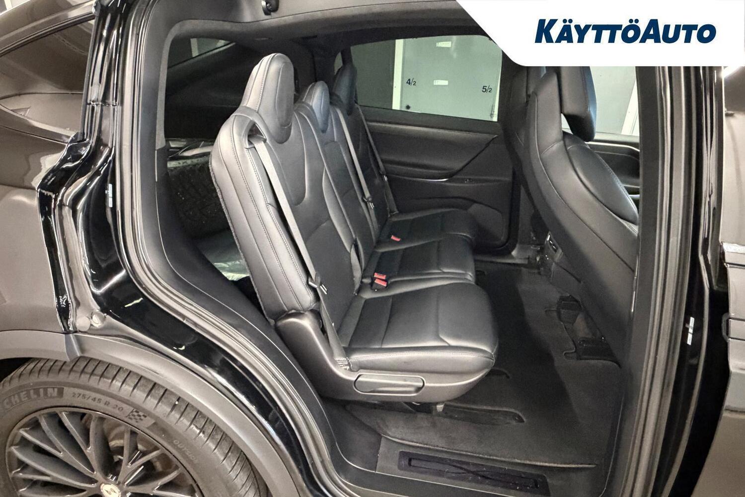 Tesla Model X vaihtoauto