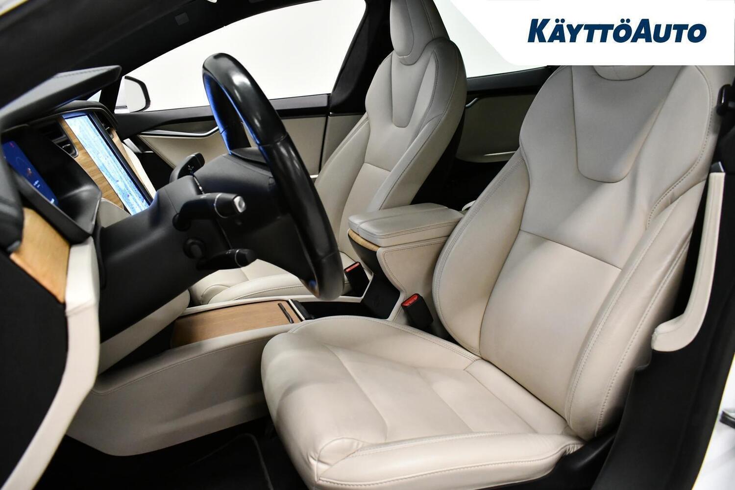 Tesla Model S vaihtoauto