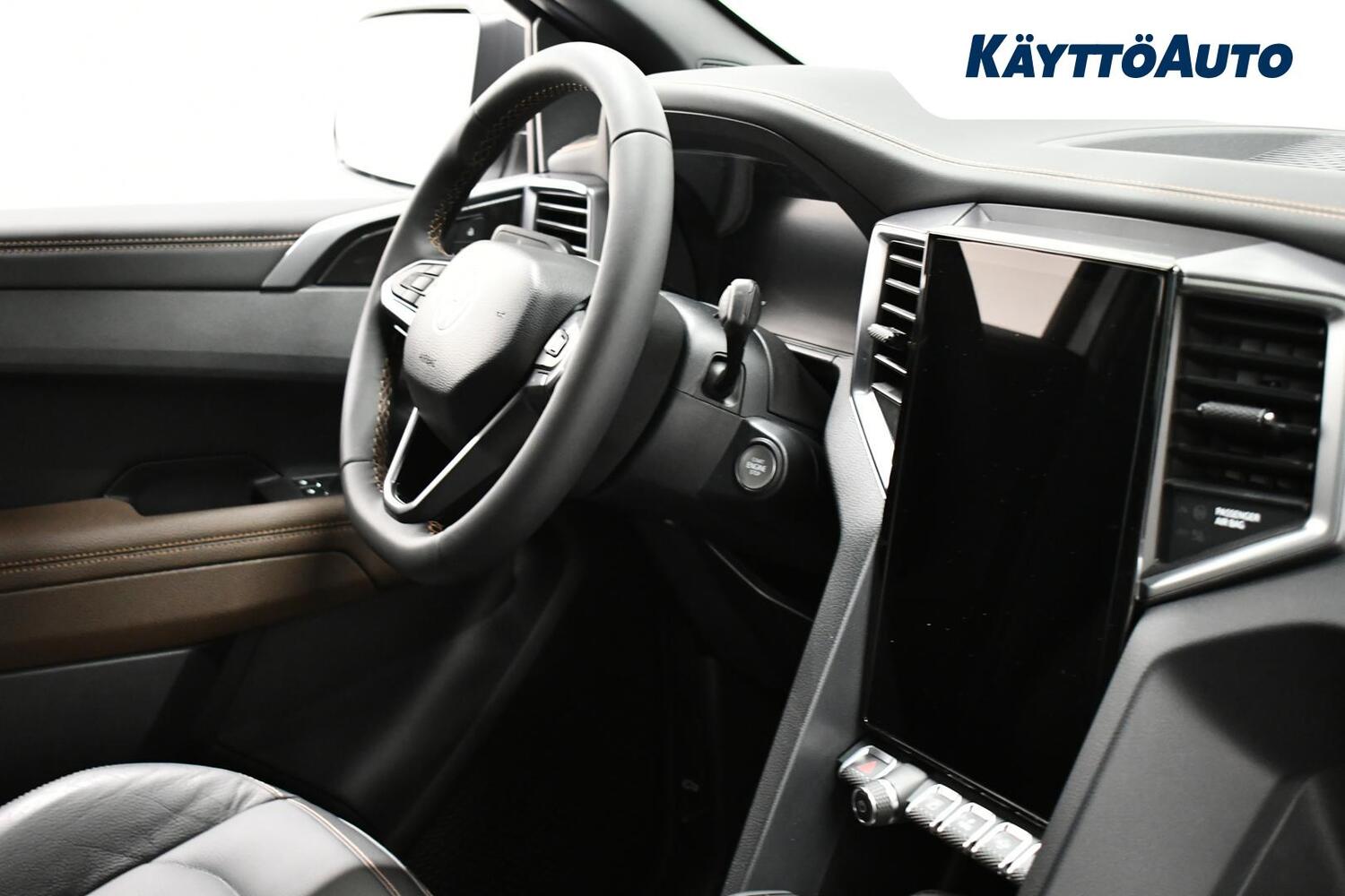 Volkswagen Amarok vaihtoauto