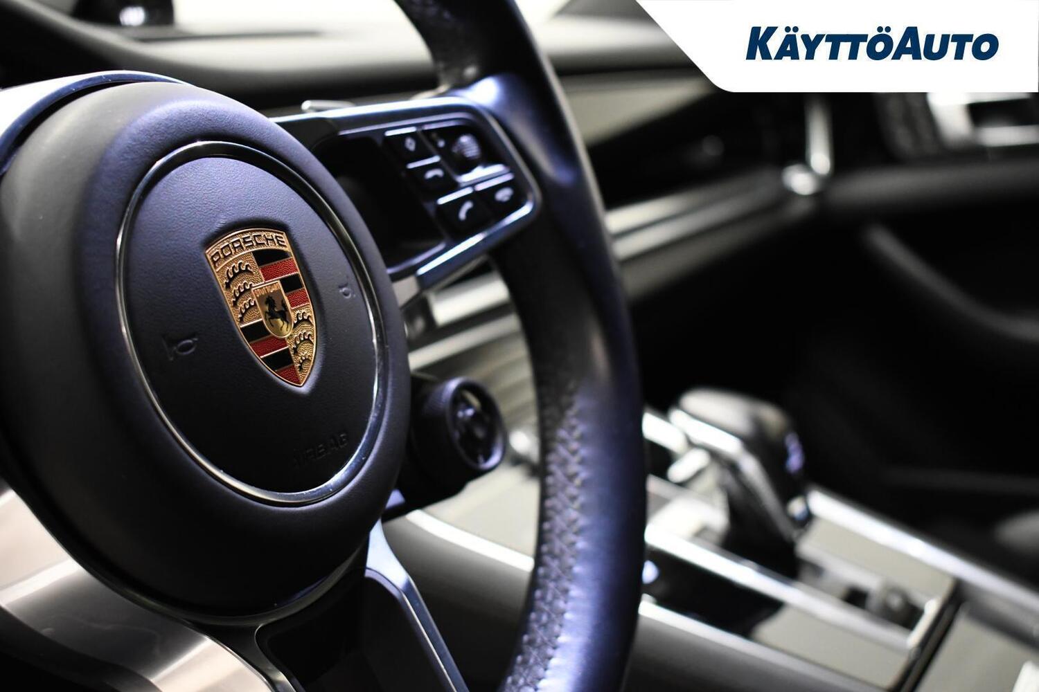 Porsche Panamera vaihtoauto