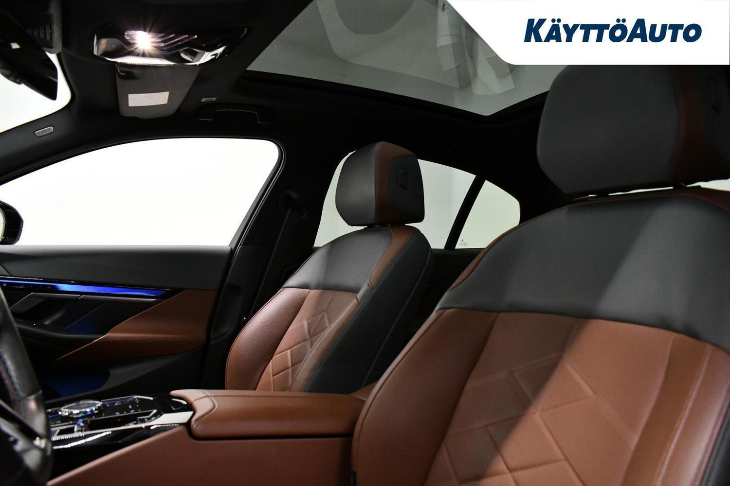 BMW i5 M60 vaihtoauto