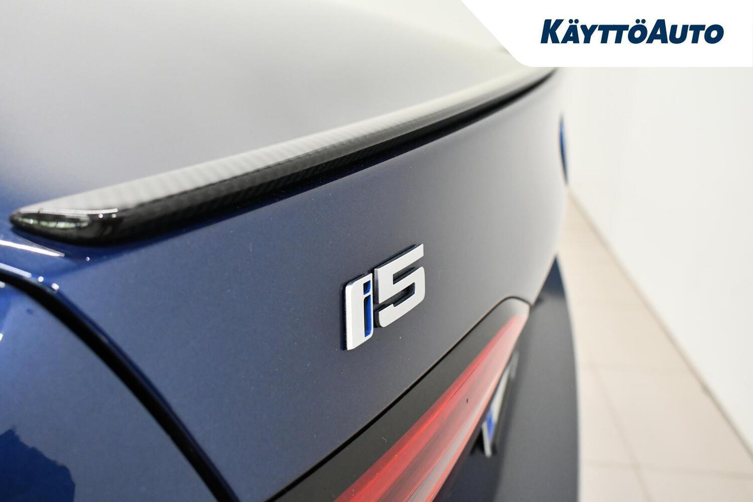 BMW i5 M60 vaihtoauto
