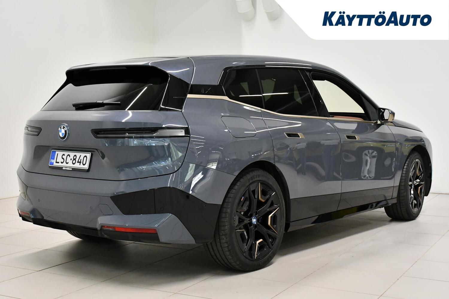 BMW iX M60 vaihtoauto