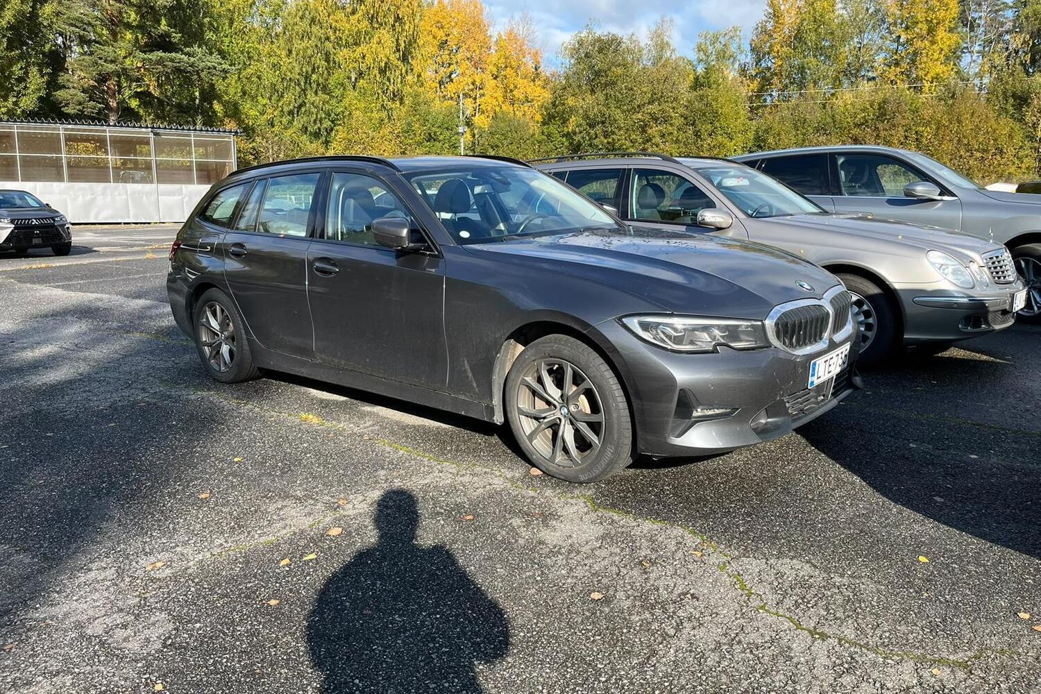 BMW 330 vaihtoauto