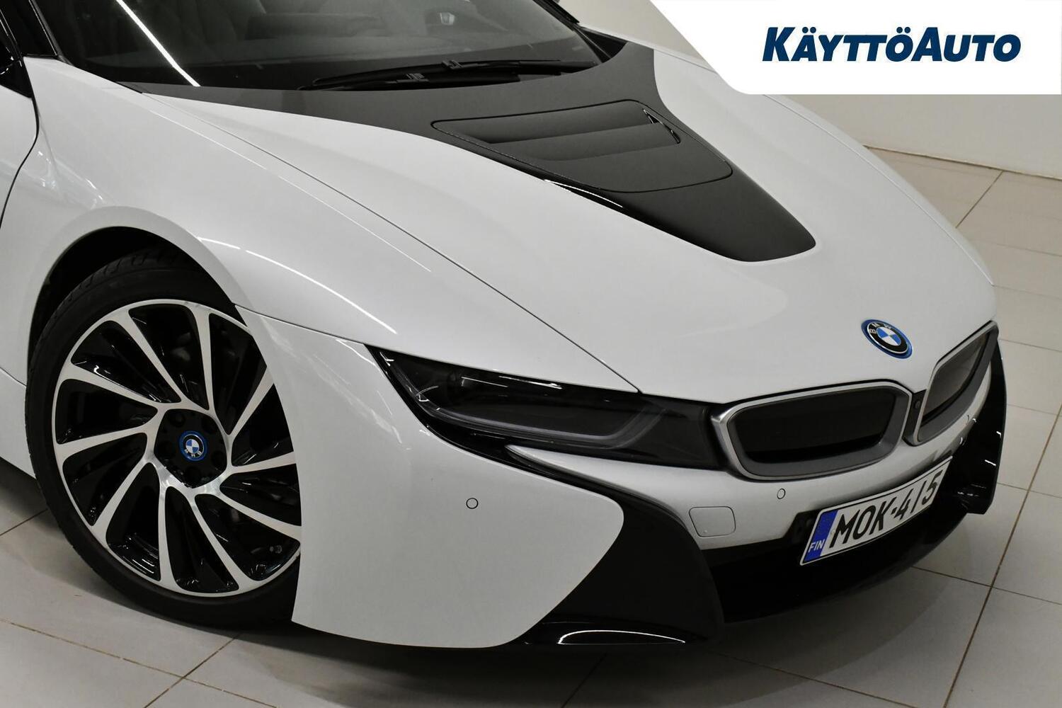 BMW i8 vaihtoauto