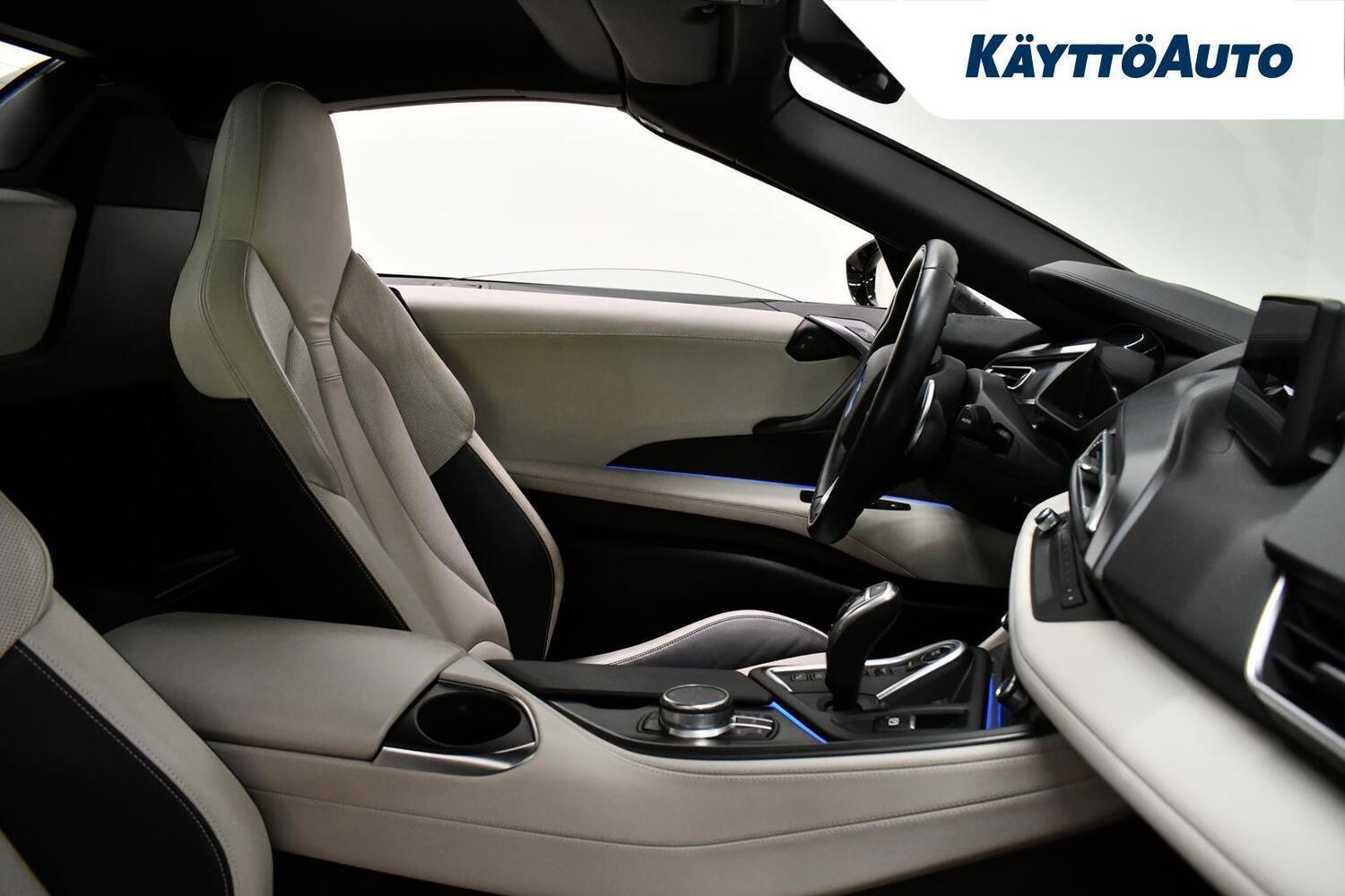 BMW i8 vaihtoauto