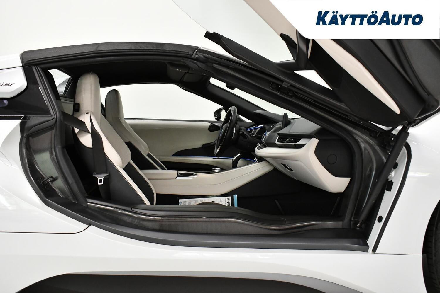 BMW i8 vaihtoauto
