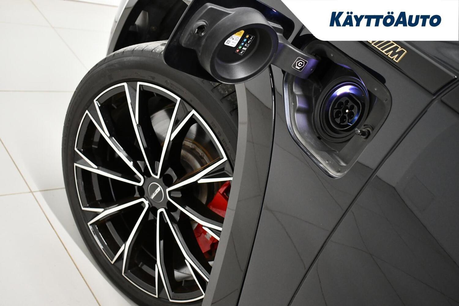 BMW XM vaihtoauto