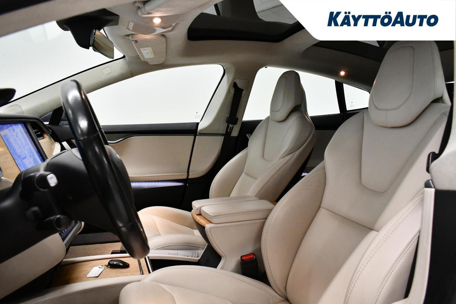 Tesla Model S vaihtoauto