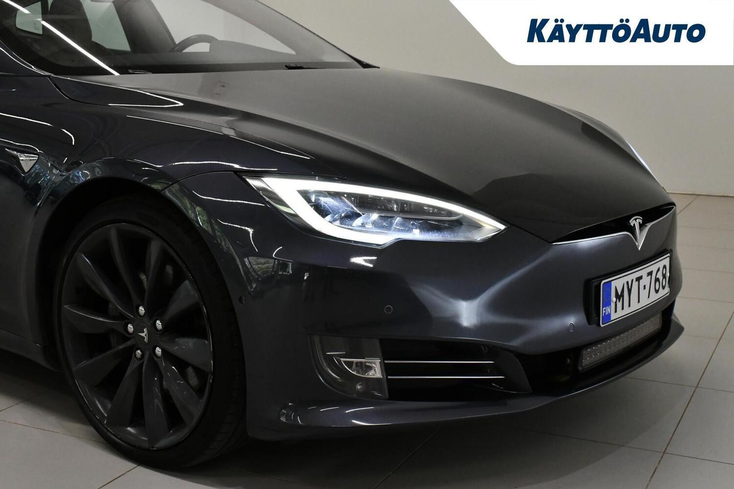 Tesla Model S vaihtoauto