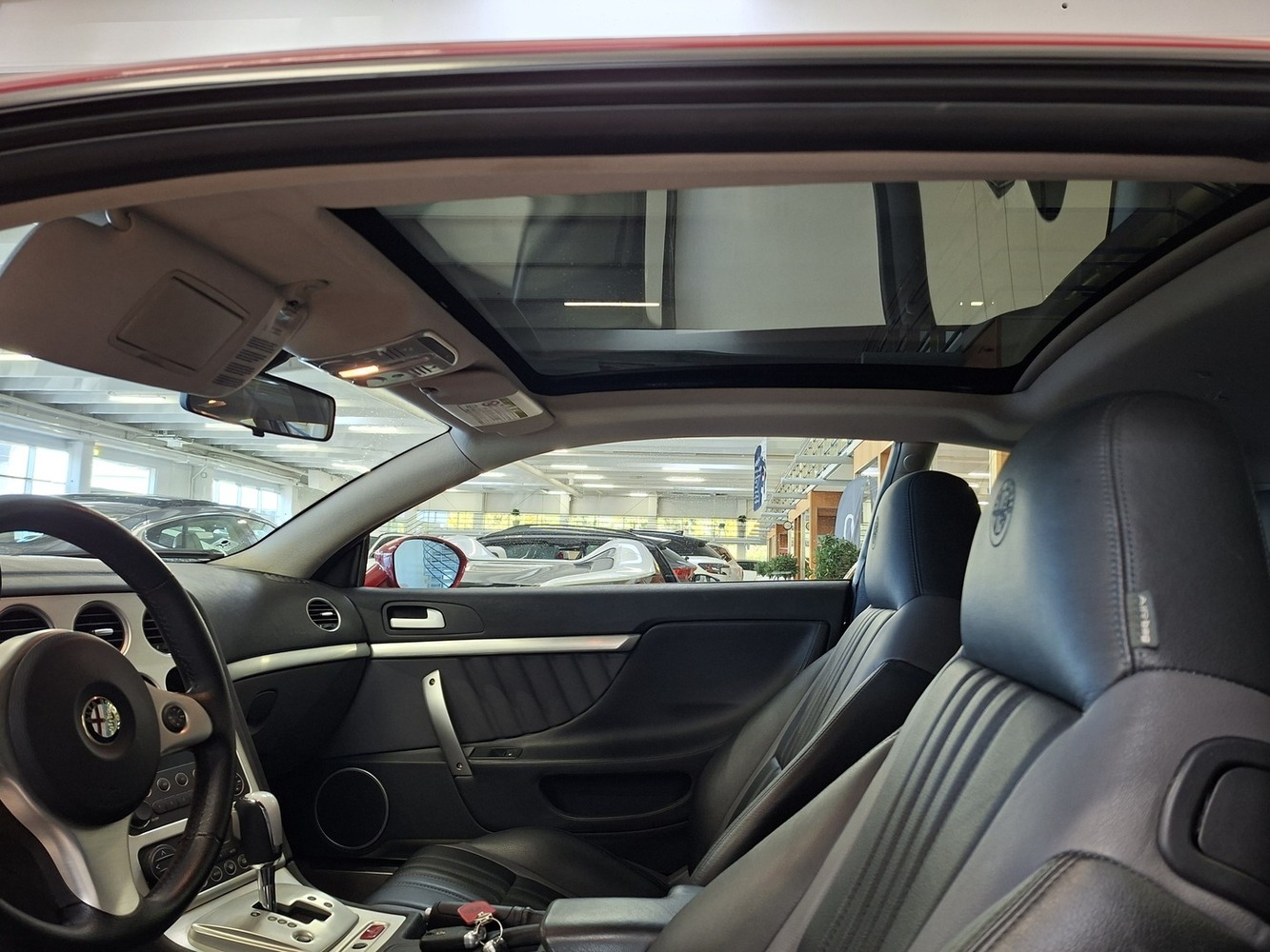 Alfa Romeo Brera vaihtoauto