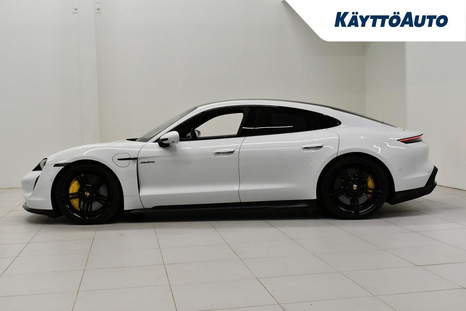 Porsche Taycan vaihtoauto
