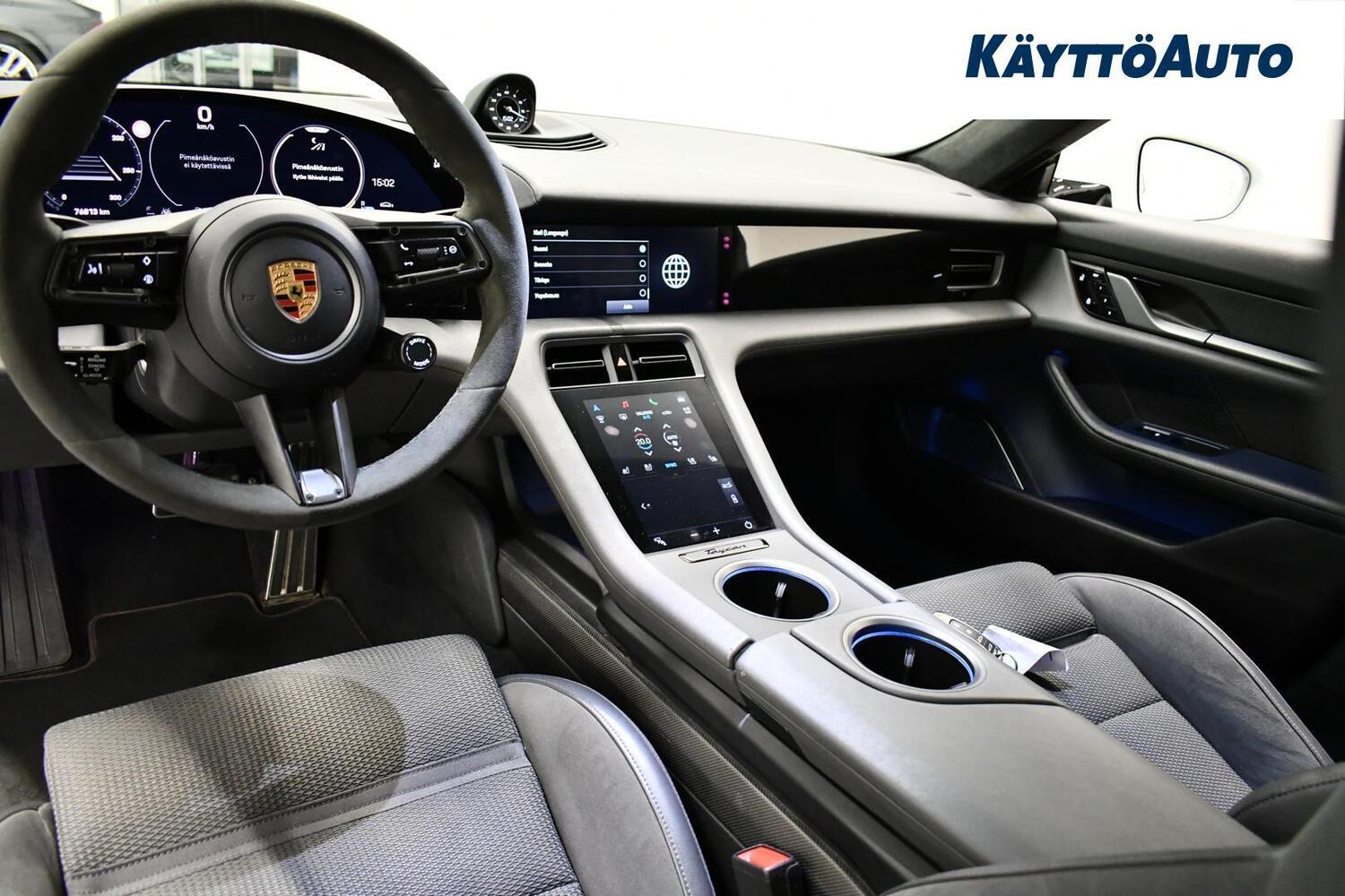 Porsche Taycan vaihtoauto