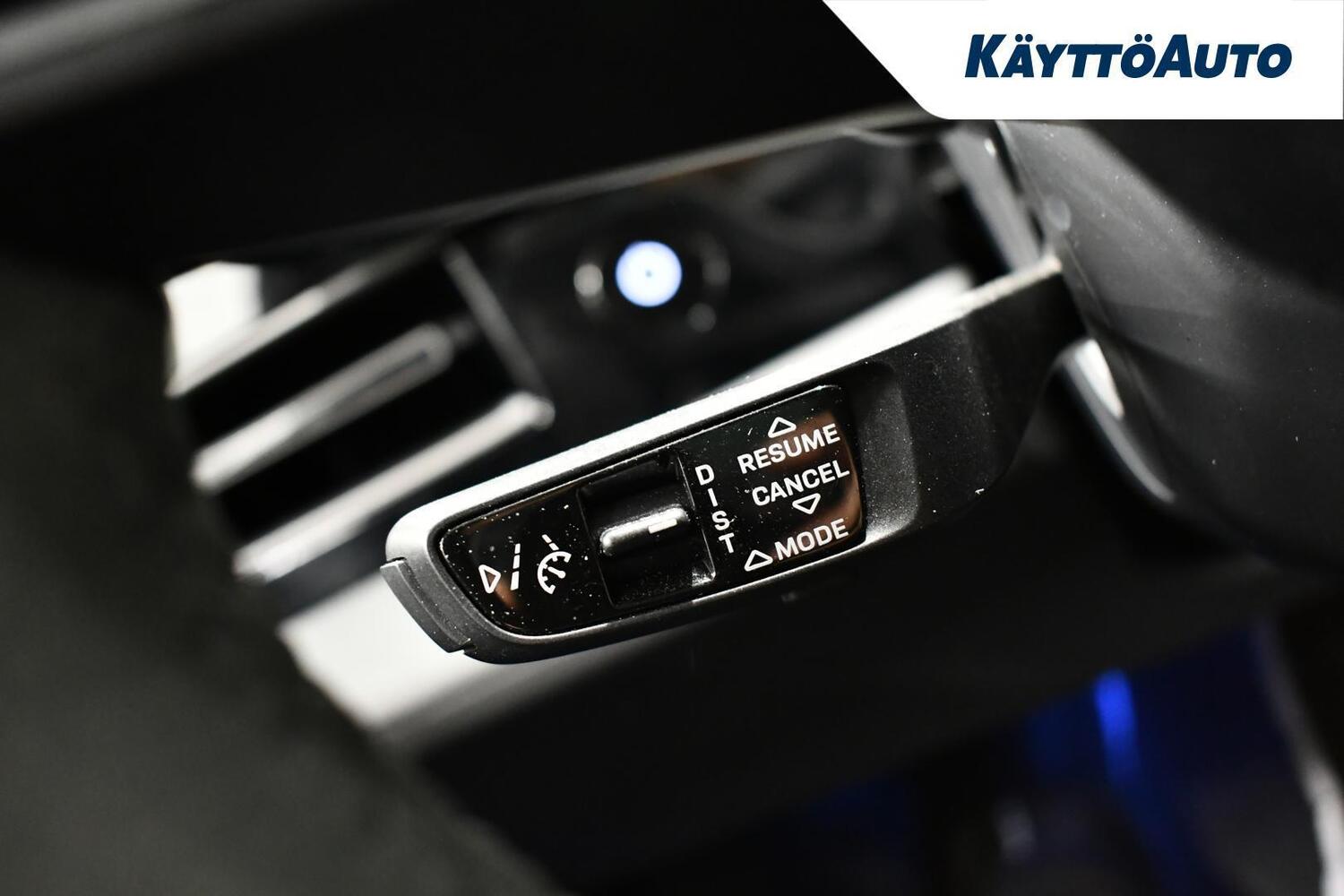 Porsche Taycan vaihtoauto