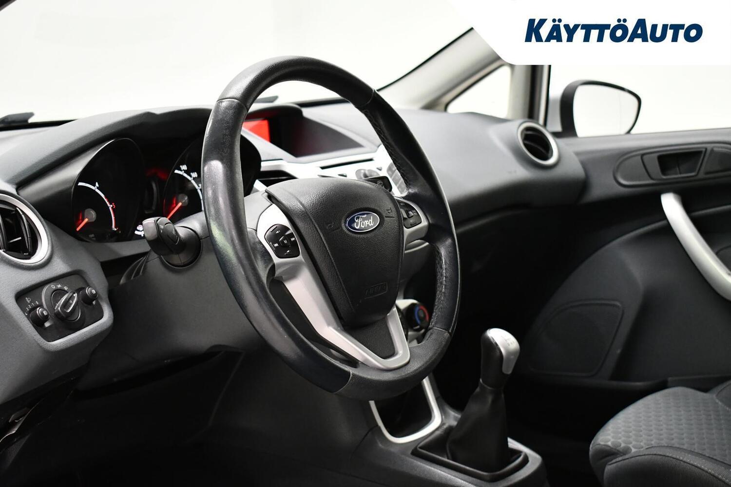 Ford Fiesta Van vaihtoauto