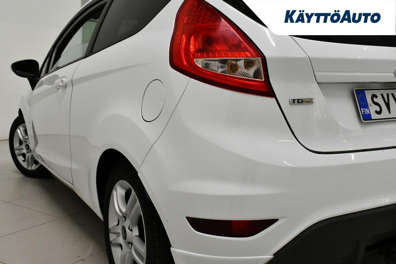 Ford Fiesta Van vaihtoauto