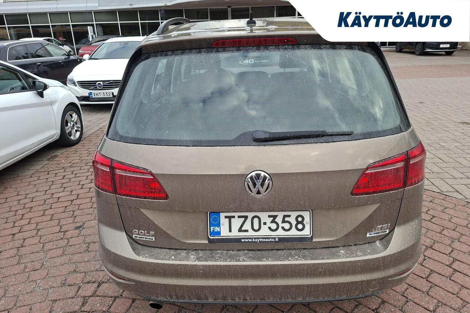 Volkswagen Golf Sportsvan vaihtoauto