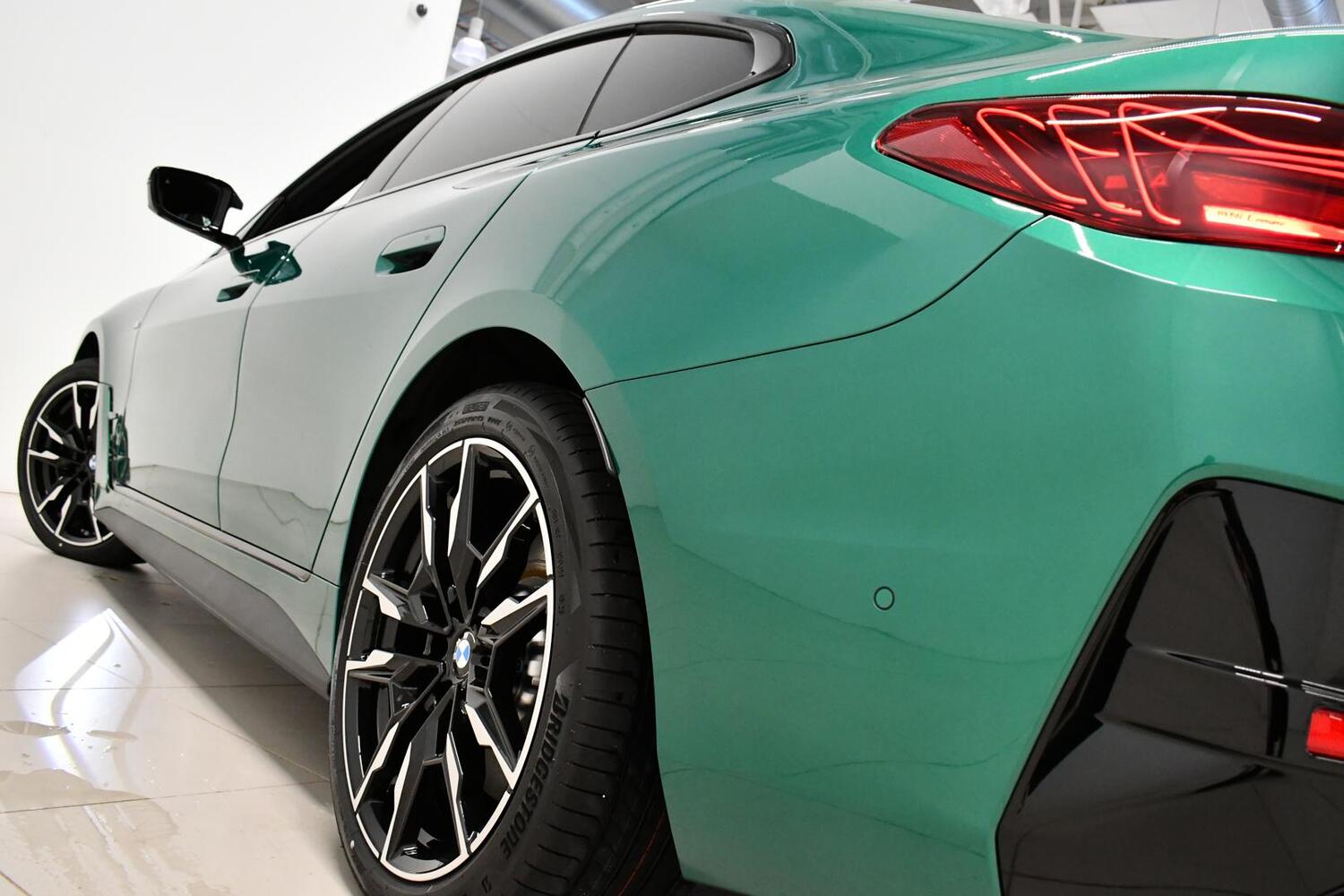 BMW i4 vaihtoauto