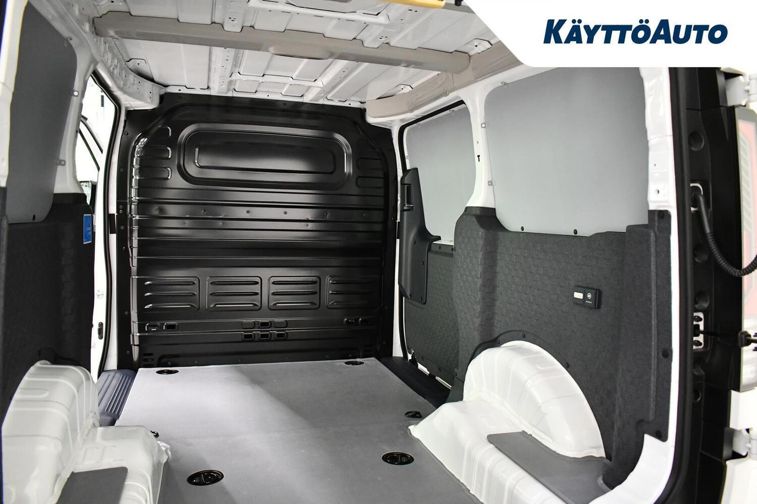 Kia PV5 Cargo vaihtoauto