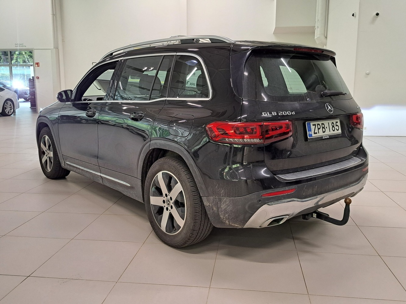 Mercedes-Benz GLB vaihtoauto