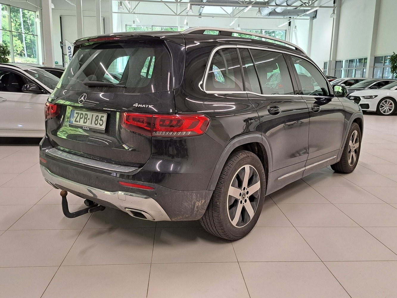 Mercedes-Benz GLB vaihtoauto