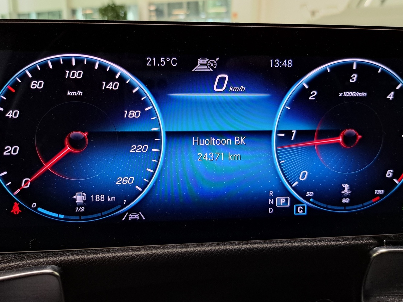 Mercedes-Benz GLB vaihtoauto