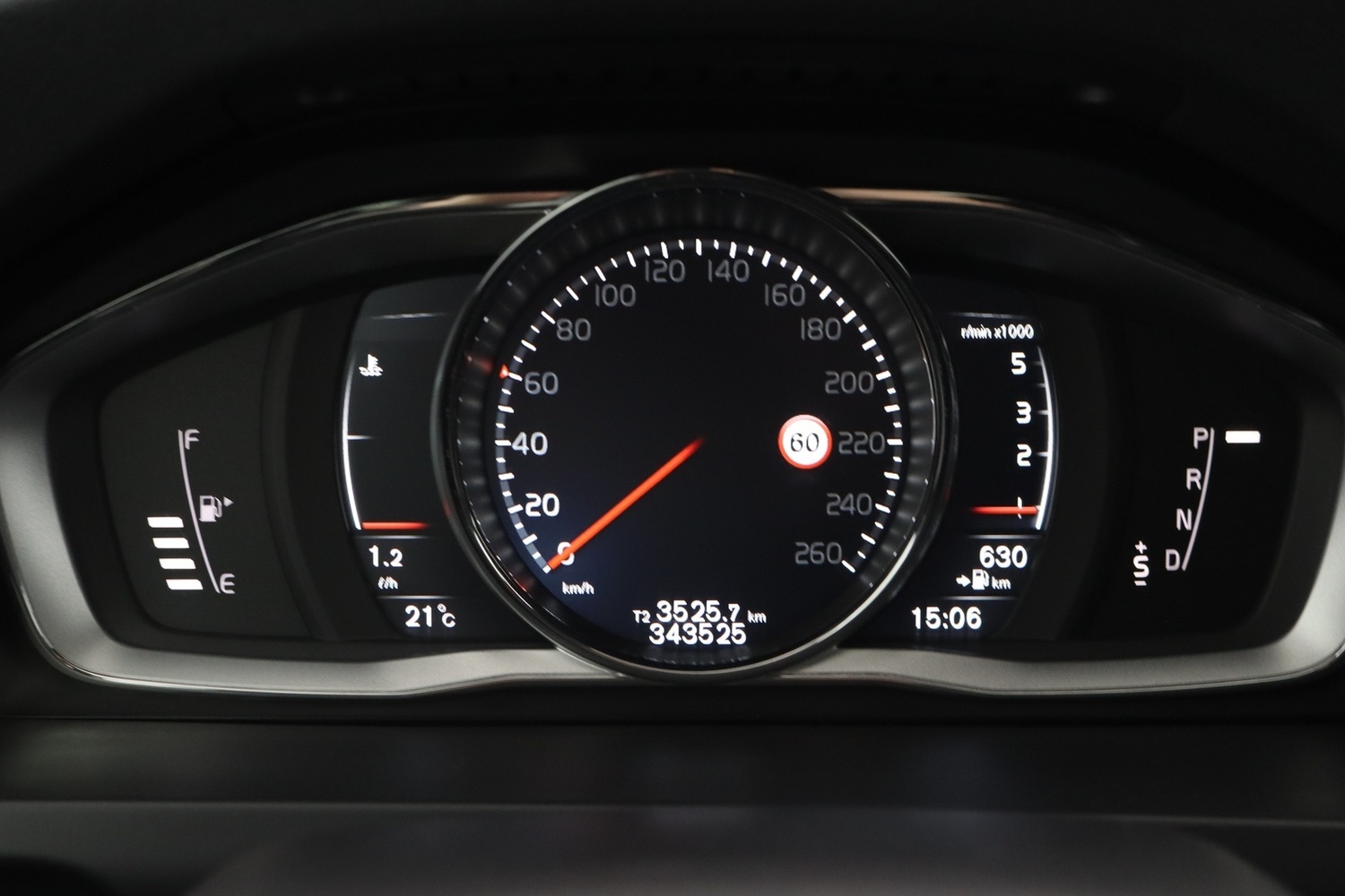 Volvo V60 vaihtoauto