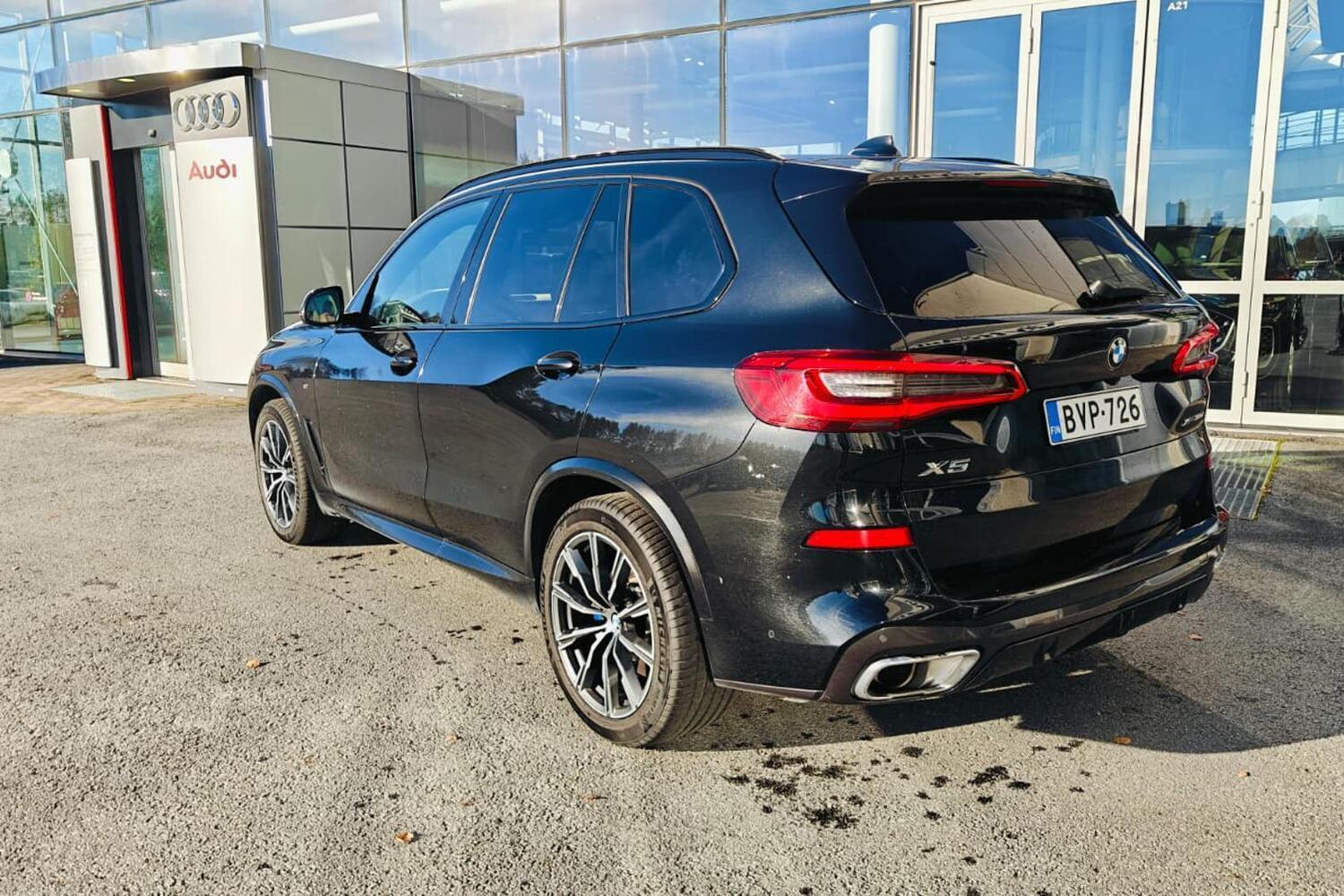 BMW X5 vaihtoauto