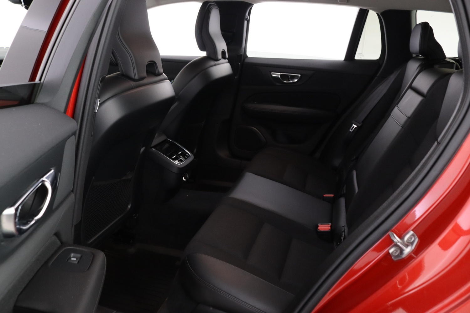 Volvo V60 Cross Country vaihtoauto